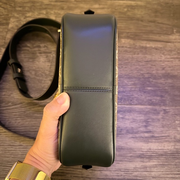 Kate Spade spade flower coated canvas infinite medium camera bag - Picture 3 of 7